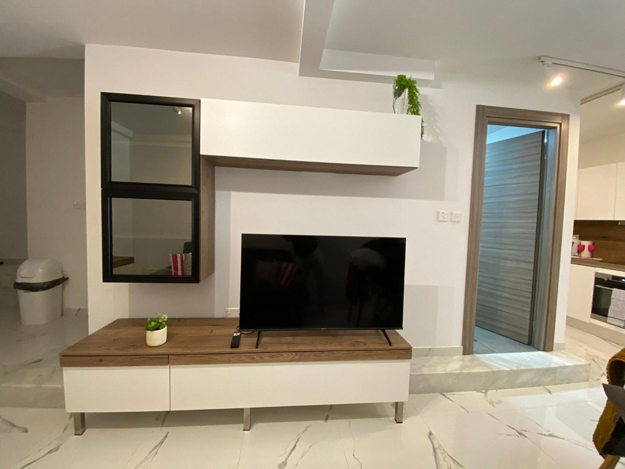 R1 Cosy Double In Flat Msida